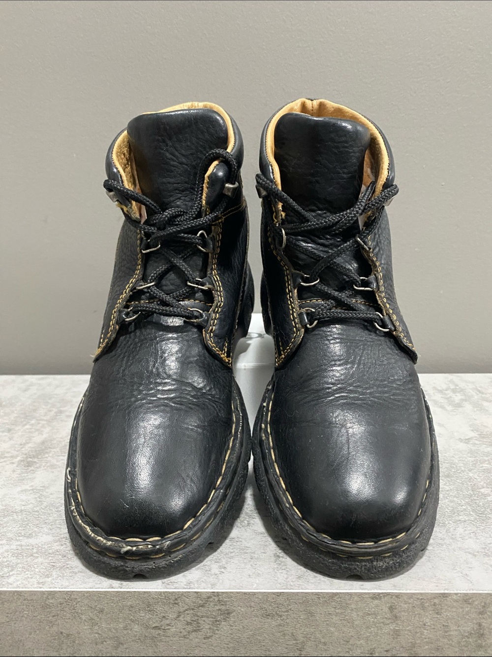 Double H Boots Mag 2 Women’s Textured Black Leather Lace up ankle boots. Size 8